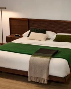 Bett mit Nachttischen Norlen 160 x 200 cm