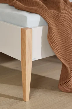 Bett Stiene 140 x 200 cm