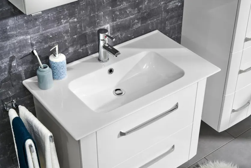 Keramik-Waschtisch PE 3006