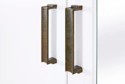 Kleiderschrank Maluno 166 x 208 cm