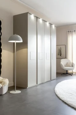 Kleiderschrank Multiline 200 x 231 cm