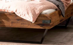 Massivholzbett Lecona 180 x 200 cm