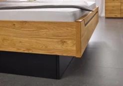 Massivholzbett Onema 180 x 200 cm