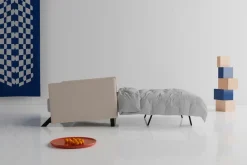 Schlafsessel Cubed 90 mit Armlehnen