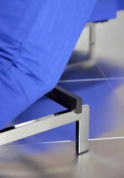 Schlafsofa mit Armlehnen Splitback Chrom