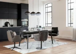 Stuhl Characters (6554)